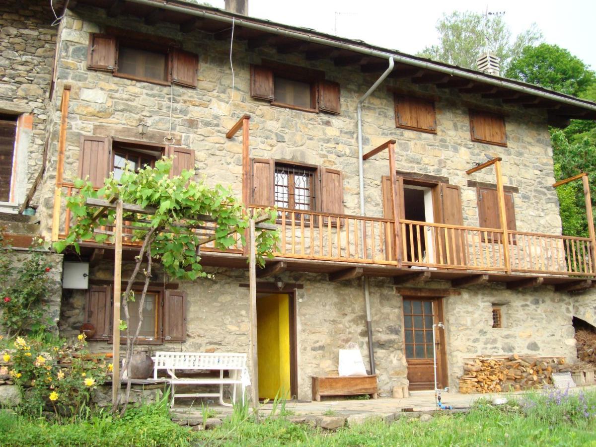 La Casa Di Martina Apartamento Saint-Vincent Exterior foto
